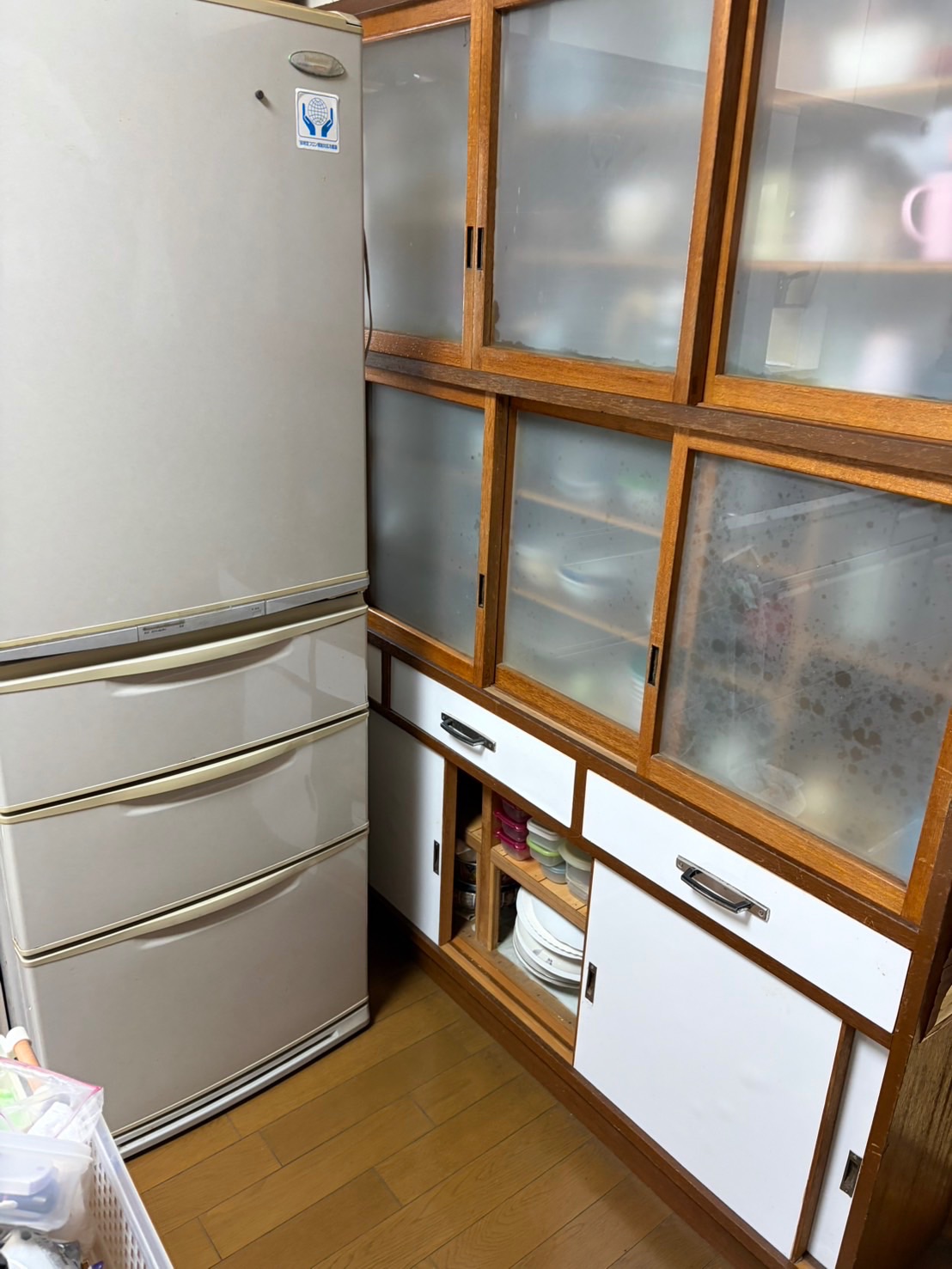 福岡市早良区 遺品整理 作業前の居室全景