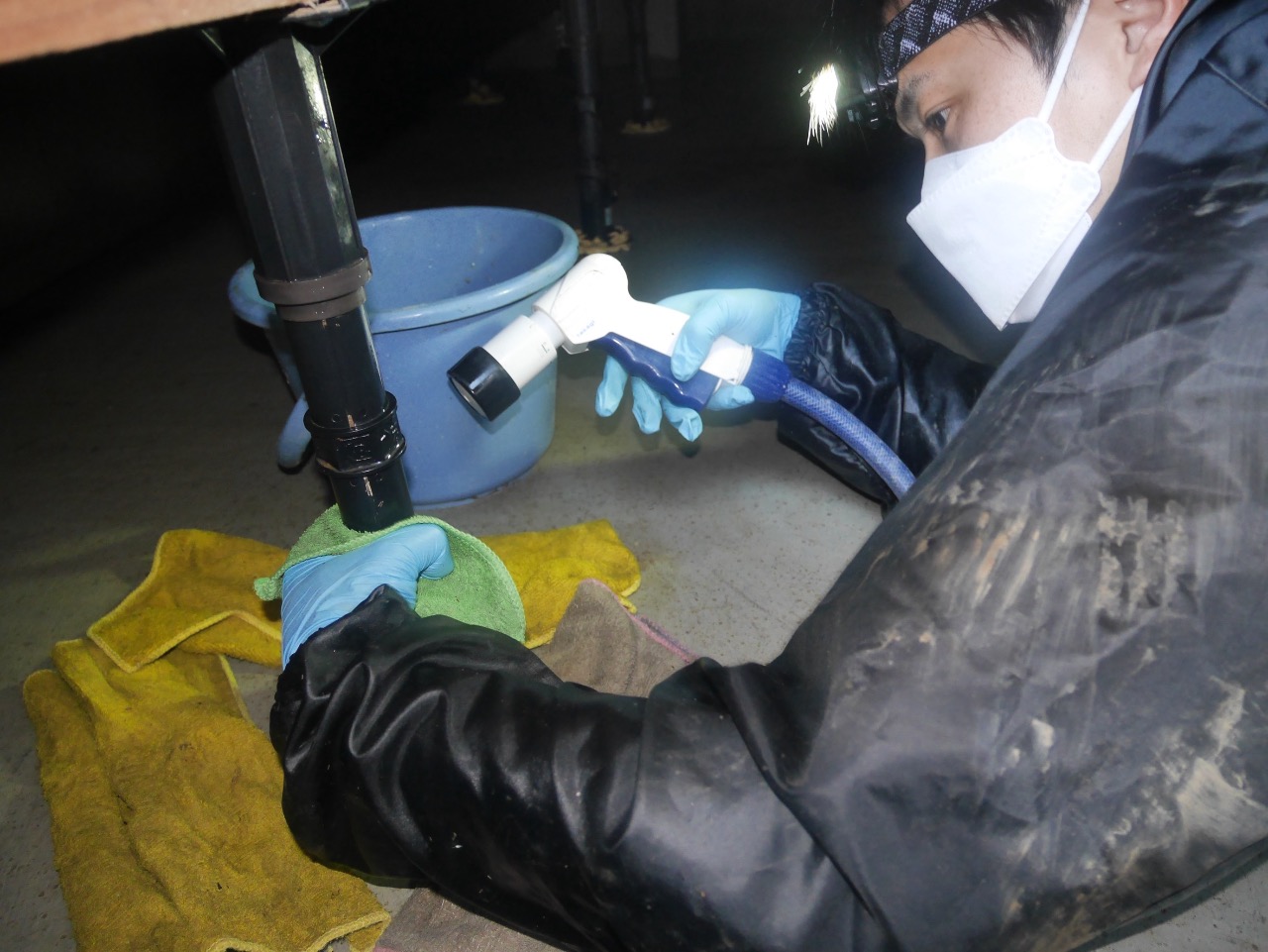愛知県名古屋市 水害復旧 床下浸水の作業の様子2
